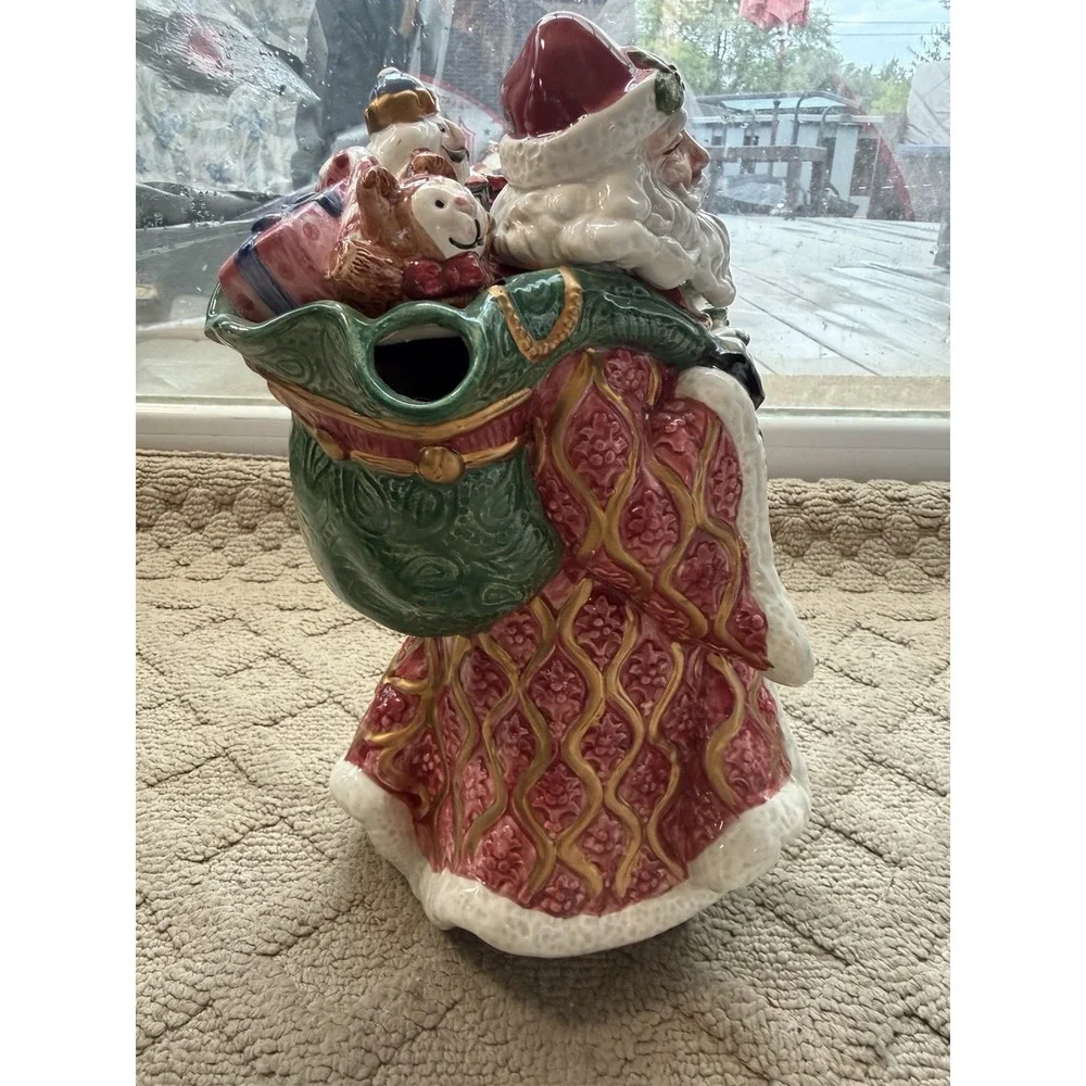 Fitz and Floyd Christmas Santa with bag of toys tea pot